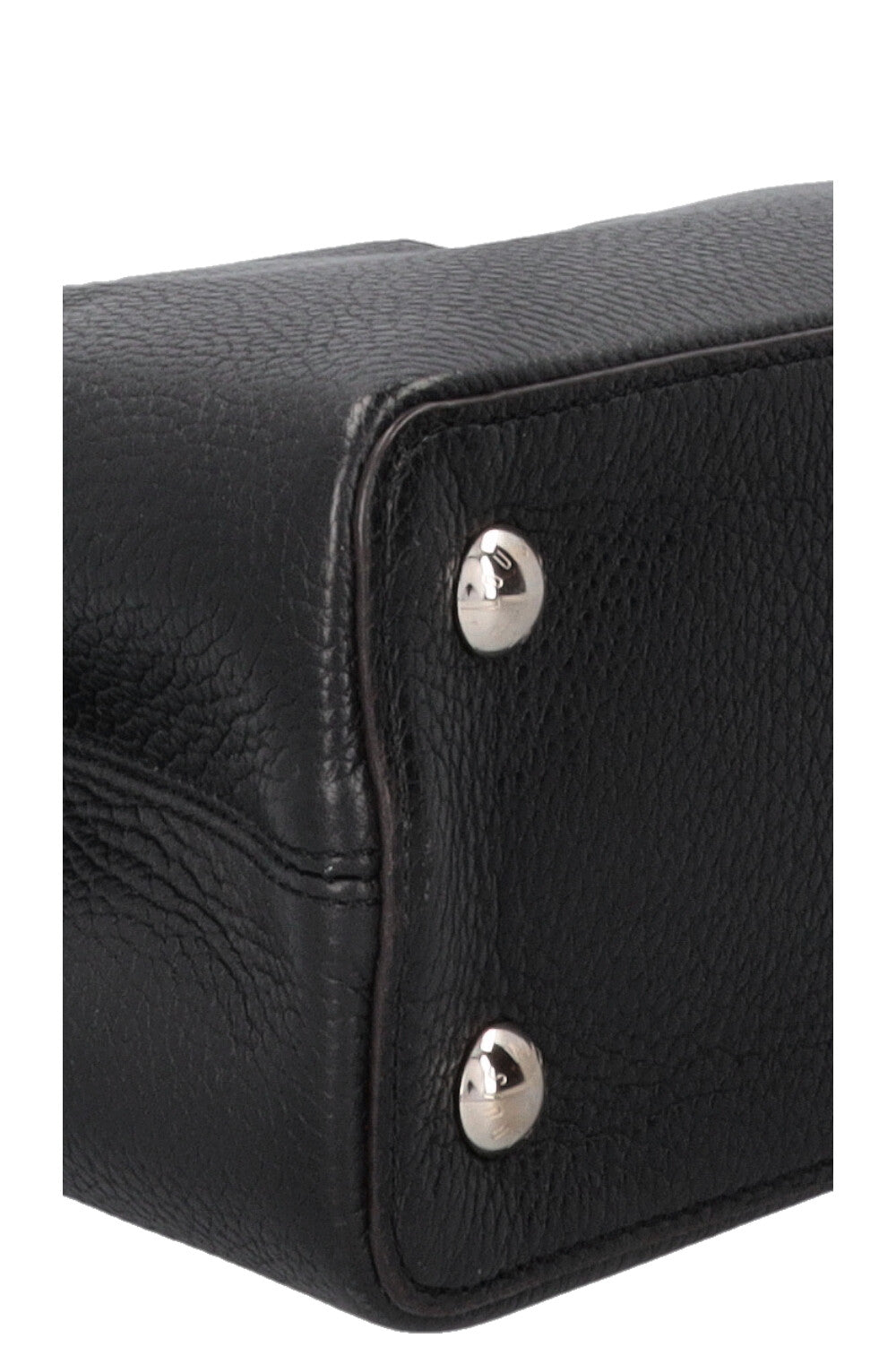 LOUIS VUITTON Capucines MM Taurillon Leather Black