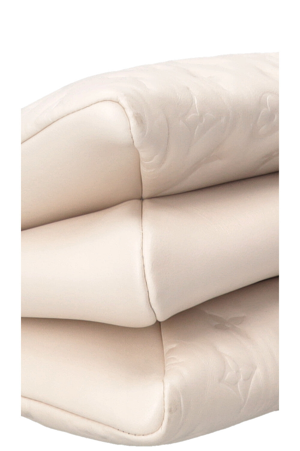 LOUIS VUITTON Coussin PM Lambskin White