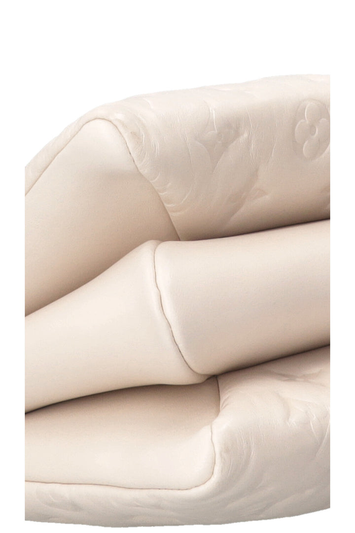 LOUIS VUITTON Coussin PM Lambskin White