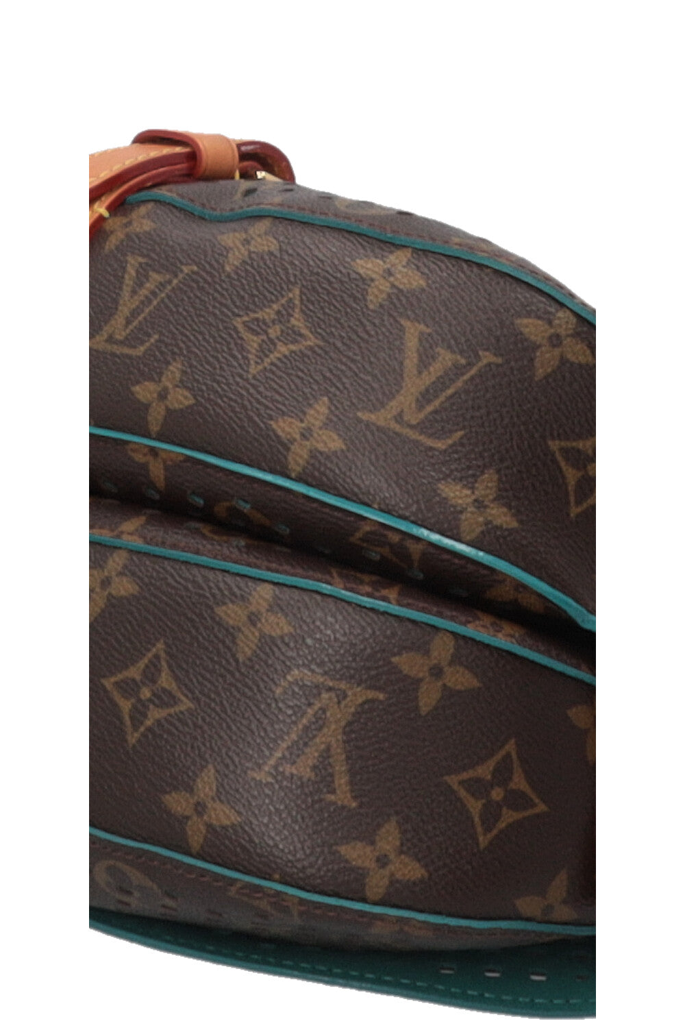 LOUIS VUITTON Flore Saumur 30 MNG