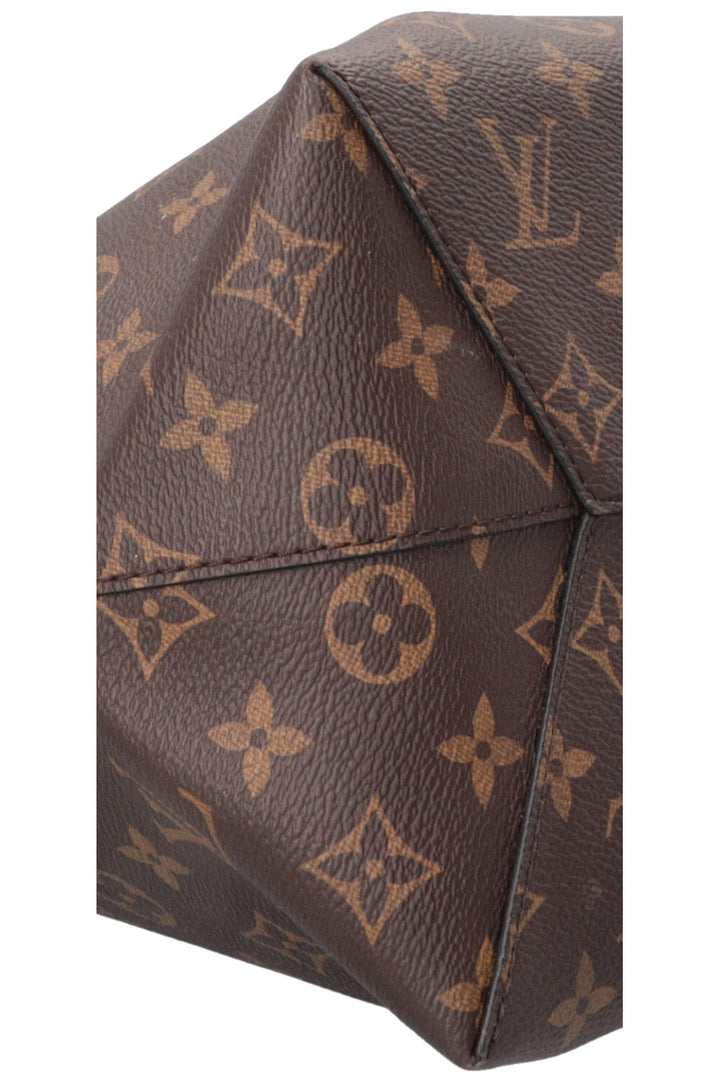 LOUIS VUITTON Sac Hobo Flower MNG Canvas
