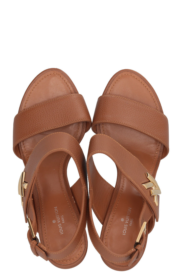 LOUIS VUITTON Horizon Block Heel Sandals Leather Brown
