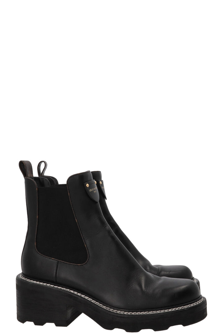 LOUIS VUITTON LV Beaubourg Boots Calfskin Black