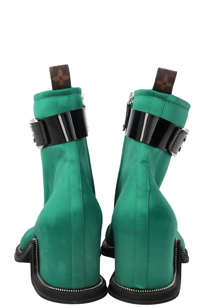Bottines Louis Vuitton LV Moonlight en satin vert
