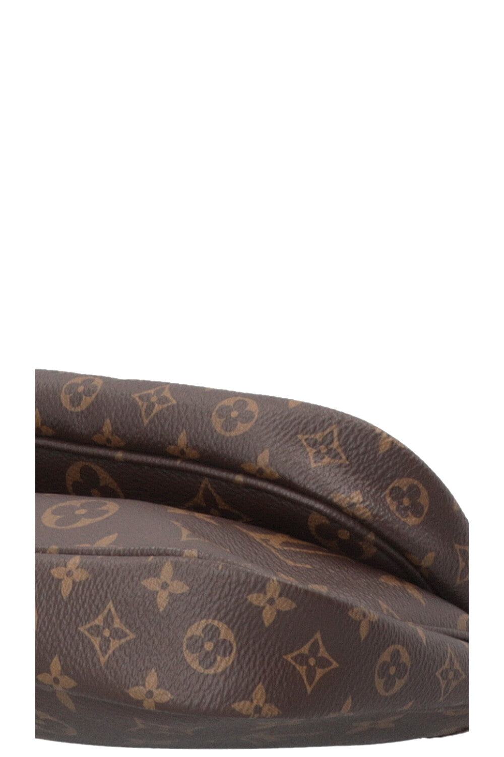LOUIS VUITTON Multi Pochette Accessoires MNG