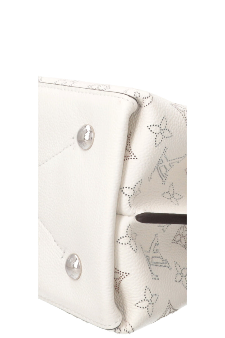 LOUIS VUITTON Muria Bucket Bag Mahina White