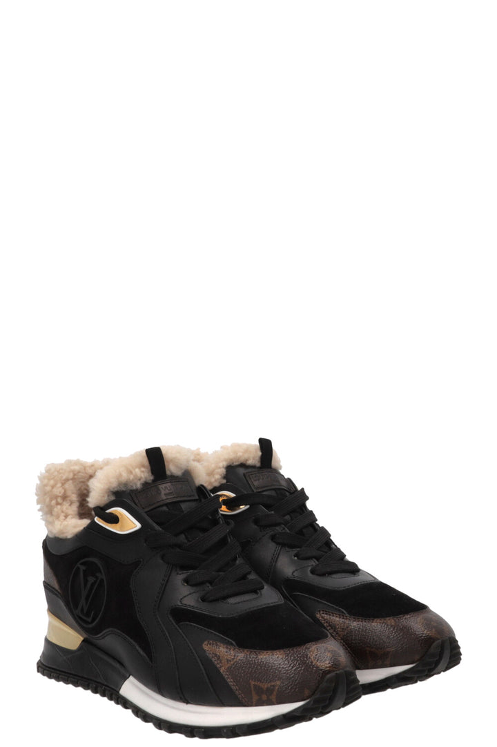 LOUIS VUITTON Run Away Sneakers Leather Black