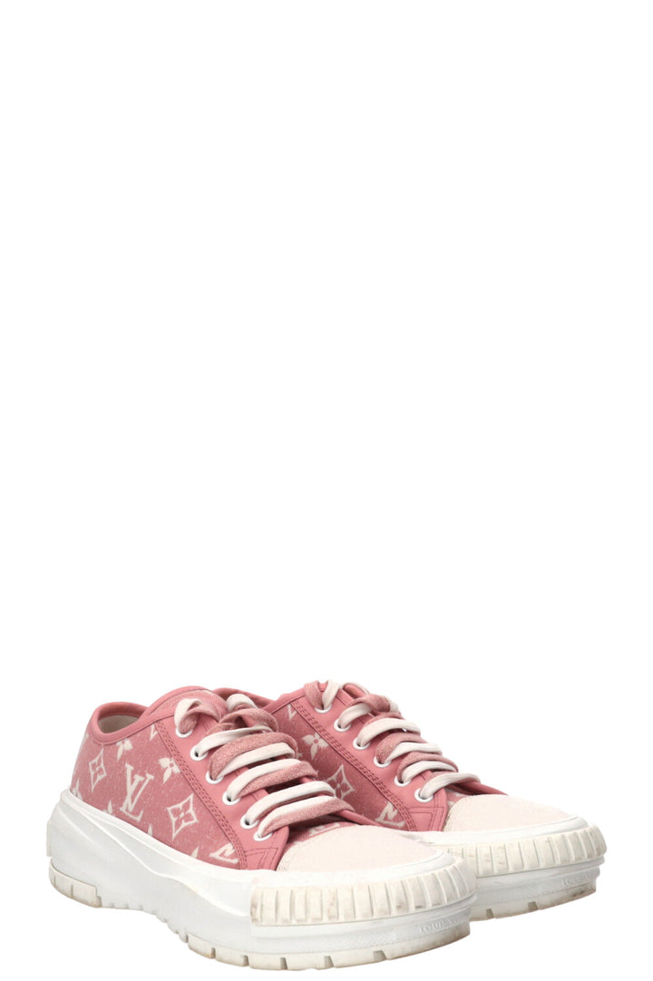 LOUIS VUITTON Squad Sneakers Denim Pink