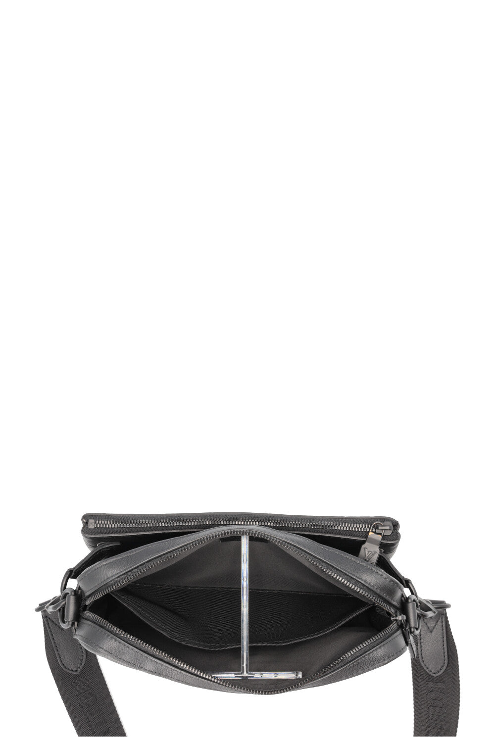 LOUIS VUITTON Trio Messenger MNG Shadow Leather Black