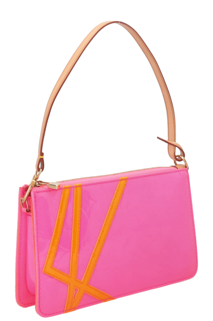 LOUIS VUITTON x Robert Wilson Lexington Pochette Vernis Fluo Neon Pink