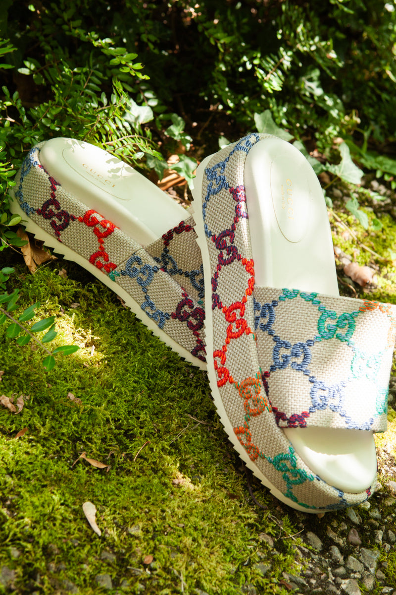 GUCCI GG Jacquard Platform Sandals