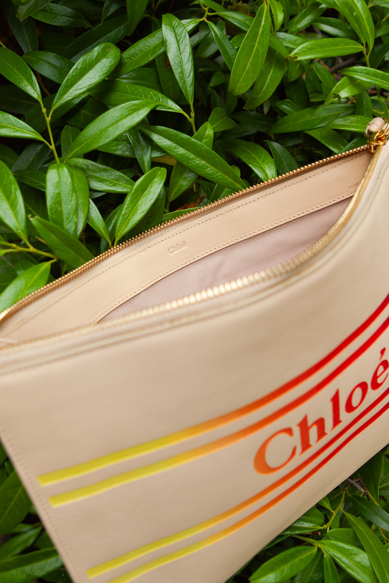 CHLOÉ Logo Clutch Beige
