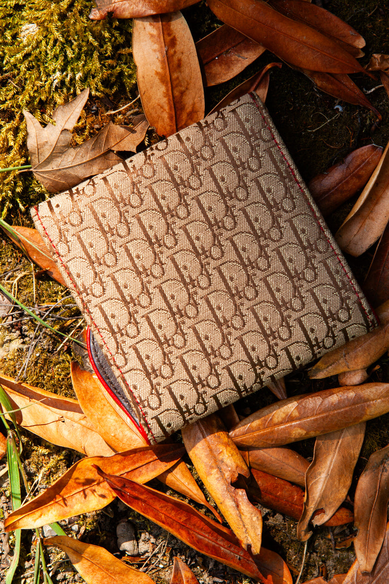 CHRISTIAN DIOR Vintage Saddle Wallet Rasta Diorissimo Brown
