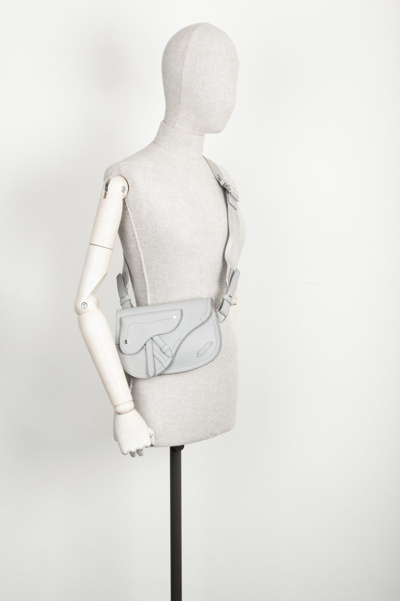 CHRISTIAN DIOR Saddle Messenger Pouch Grey