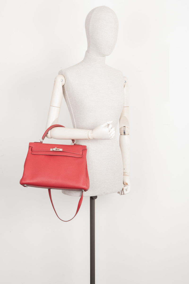 HERMÈS Kelly Retourne 32 Fjord Leather Rouge
