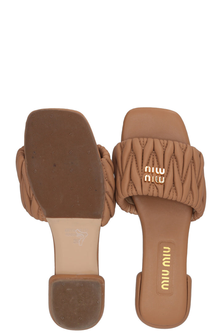 MIUMIU Matelassé Slides Leather Caramel