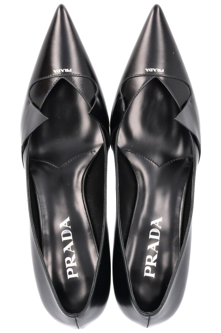 Escarpins géométriques à logo PRADA noirs