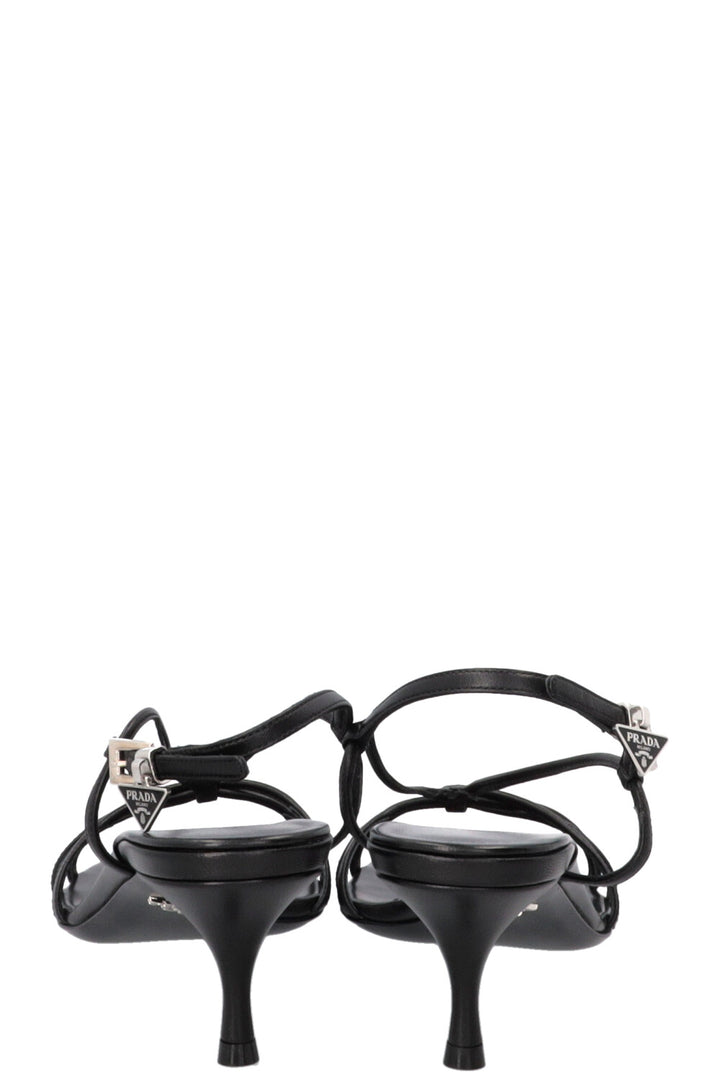 PRADA Sandales à lanières en cuir noir