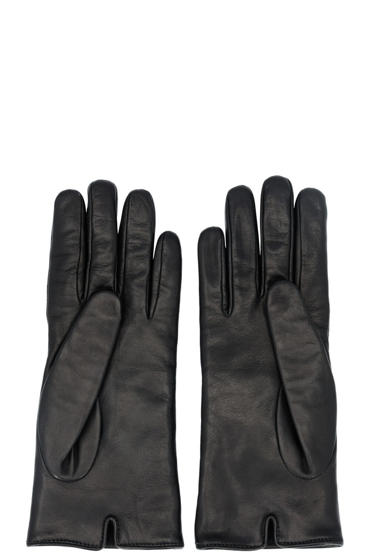 GUCCI Quilted Marmont Gloves Leather Black