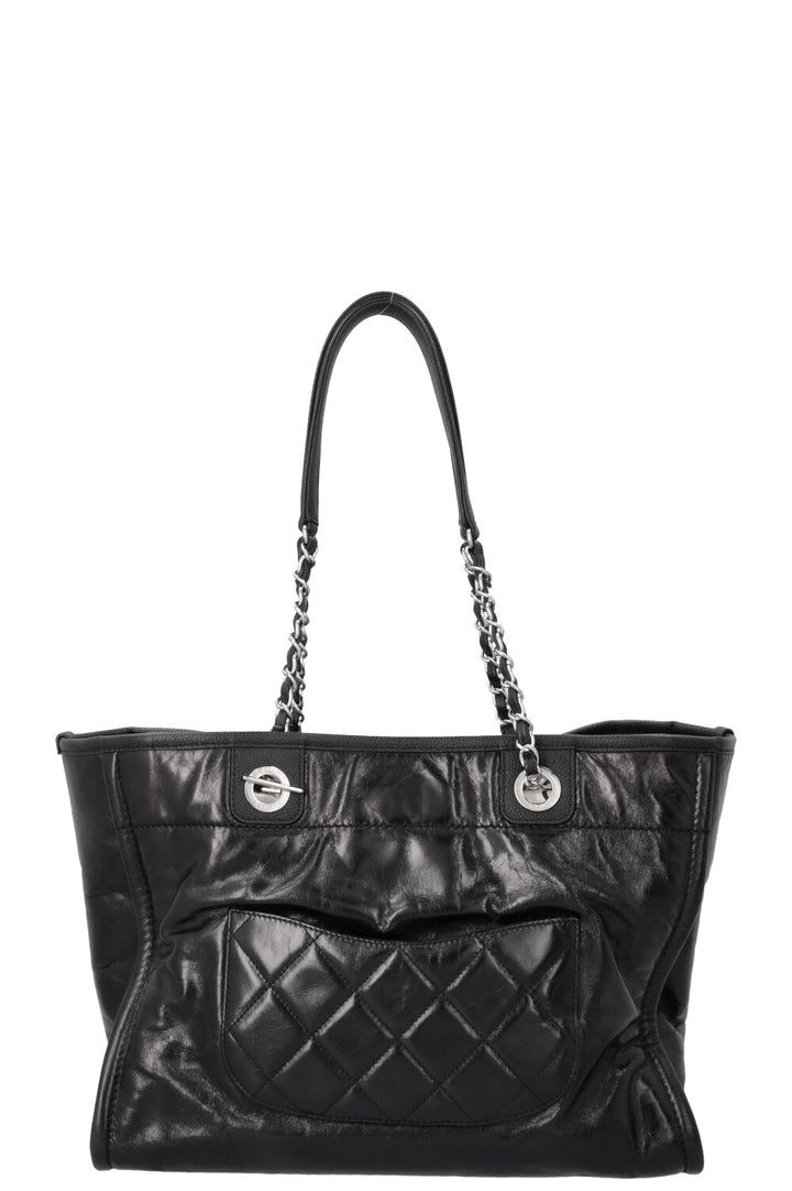 CHANEL Small Deauville Bag Patent Black