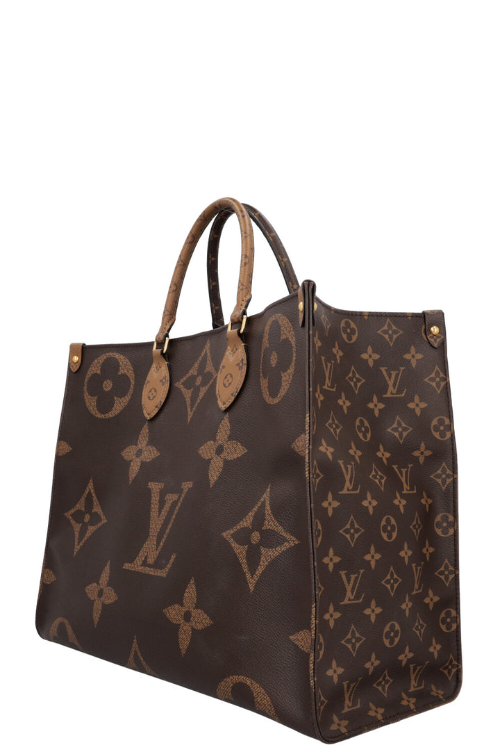 LOUIS VUITTON Onthego GM Giant Monogram Canvas