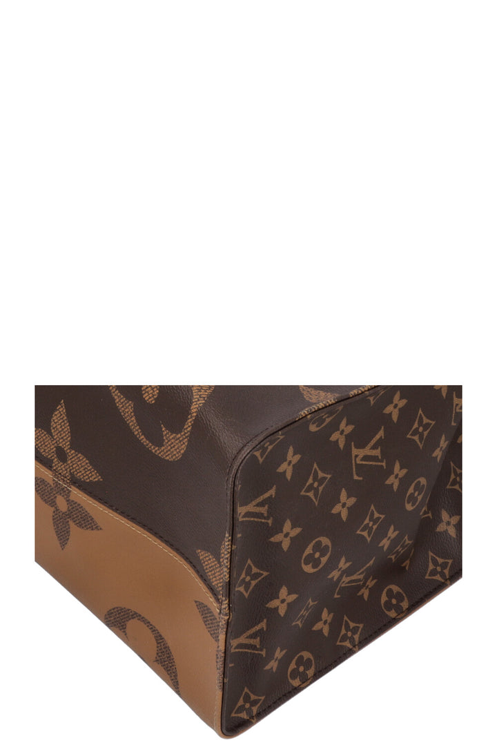 LOUIS VUITTON Onthego GM Giant Monogram Canvas