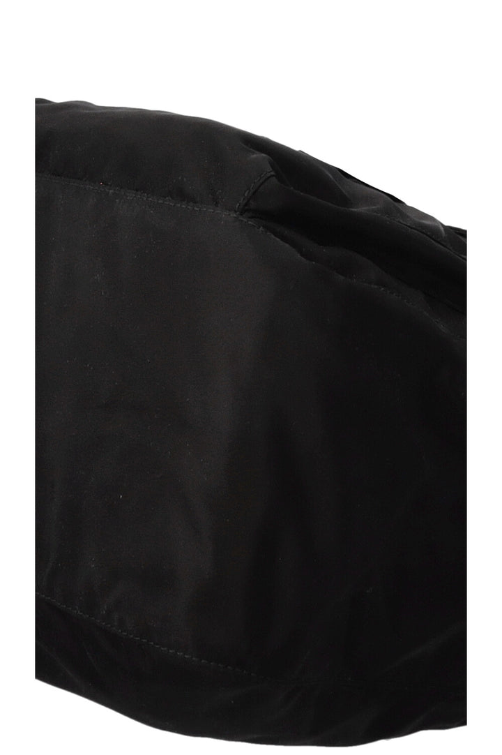 Sac bandoulière PRADA à poche avant en Re-Nylon noir