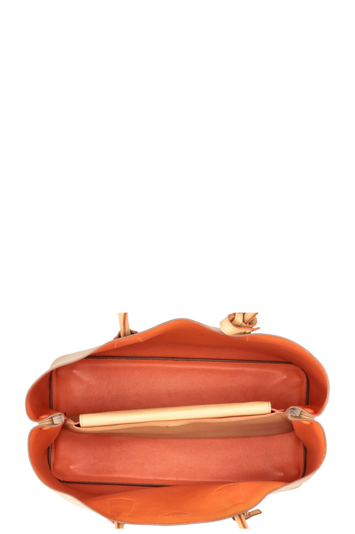 Sac grand modèle Prada Double en cuir Saffiano beige