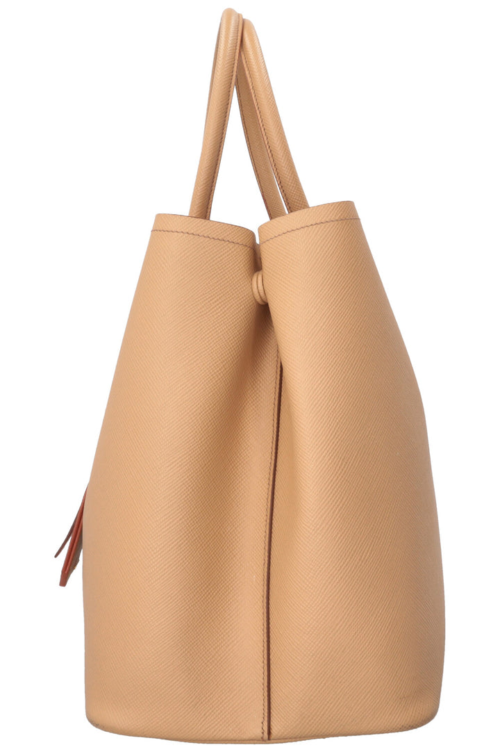 Sac grand modèle Prada Double en cuir Saffiano beige