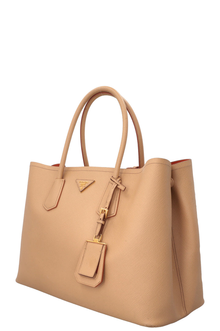 Sac grand modèle Prada Double en cuir Saffiano beige