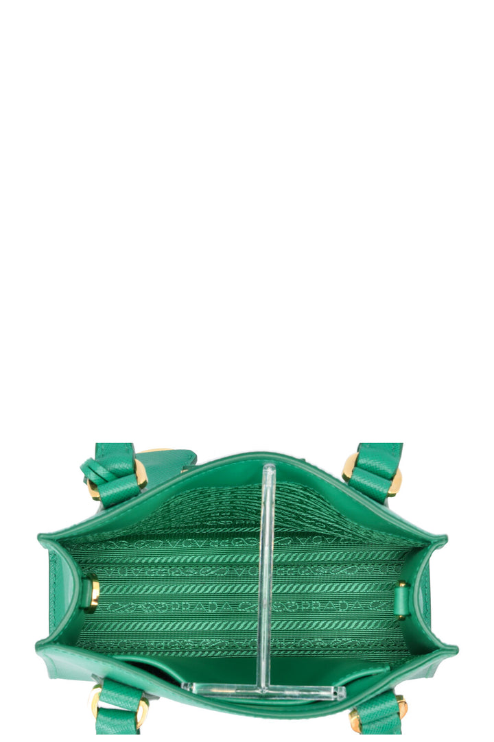 PRADA Mini sac en cuir Saffiano vert