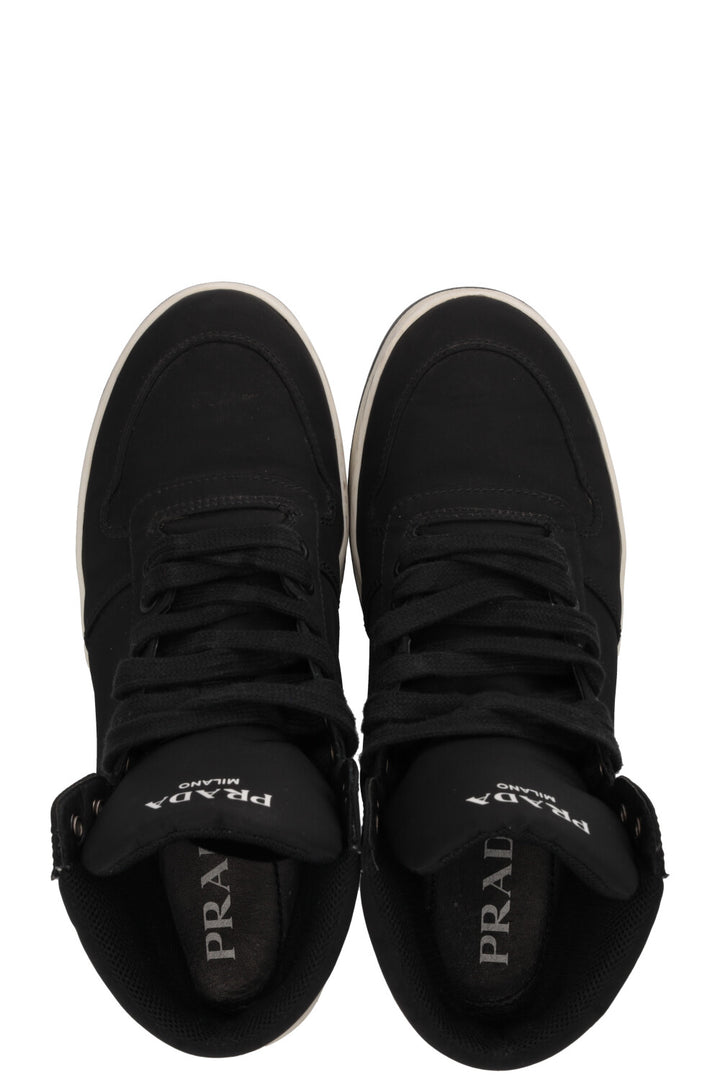 Baskets montantes Prada Triangle en nylon noir