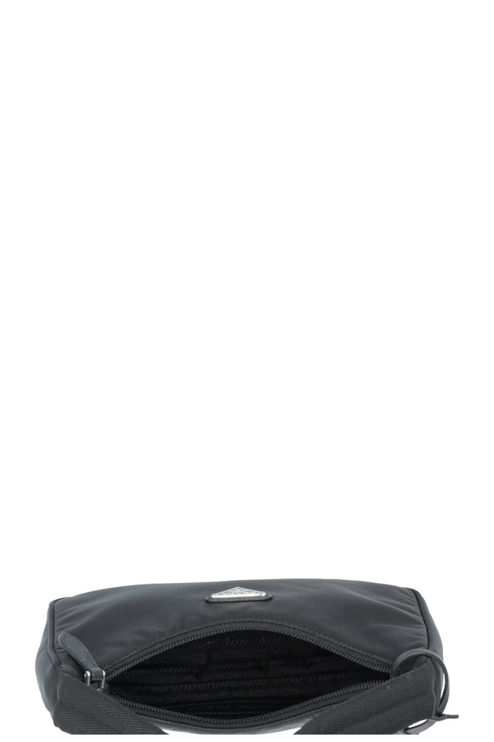 PRADA Re-Edition 2000 Nylon Bag Black