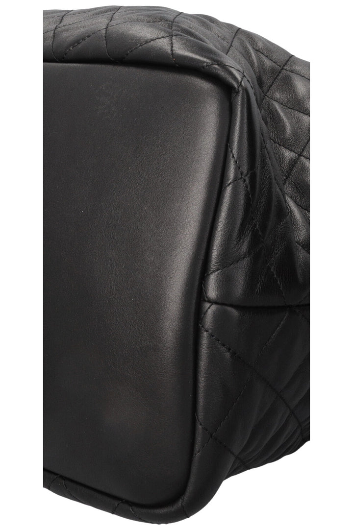 SAINT LAURENT Quilted ES Giant Travel Bag Leather Black