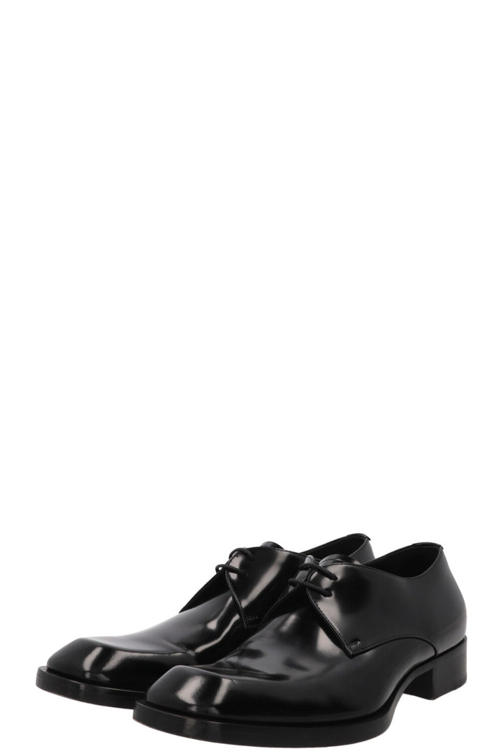SAINT LAURENT Chaussures Richelieu Vadim en cuir noir