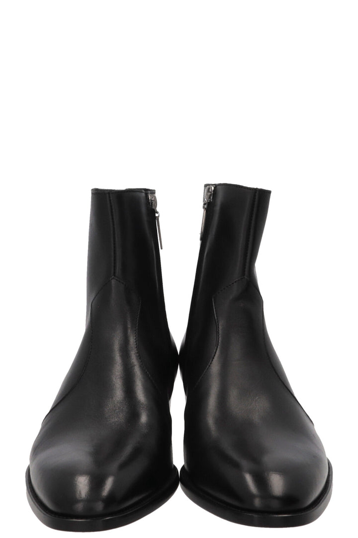 SAINT LAURENT Wyatt Ankle Boots Leather Black
