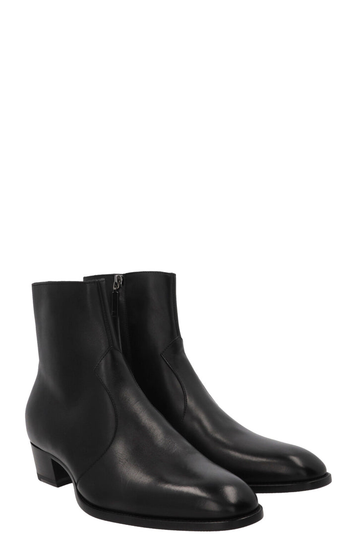 SAINT LAURENT Wyatt Ankle Boots Leather Black