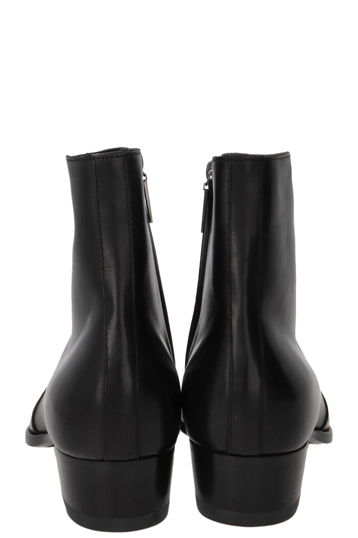 SAINT LAURENT Wyatt Ankle Boots Leather Black