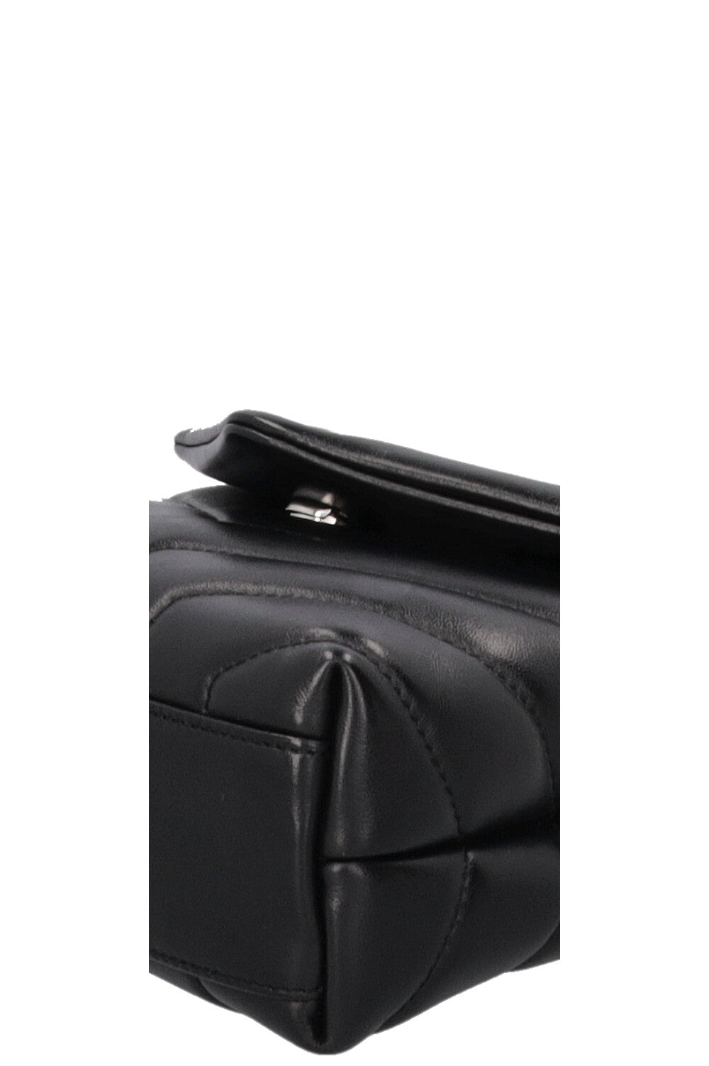 SAINT LAURENT LouLou Toy Calfskin Black
