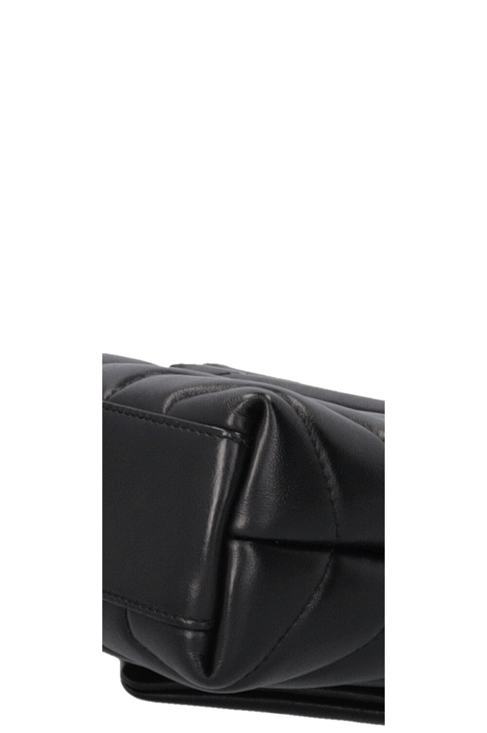SAINT LAURENT LouLou Toy Calfskin Black