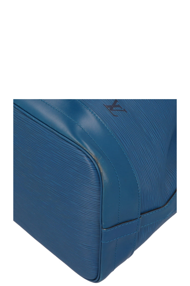 LOUIS VUITTON Grand Sac Noé Epi Blue