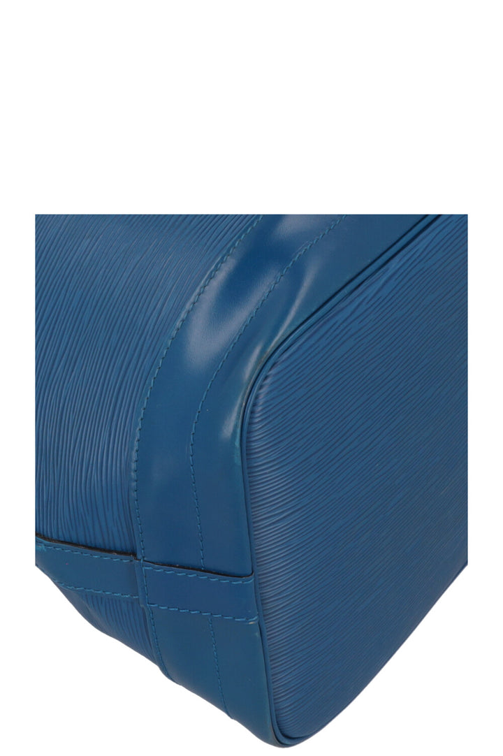 LOUIS VUITTON Grand Sac Noé Epi Blue