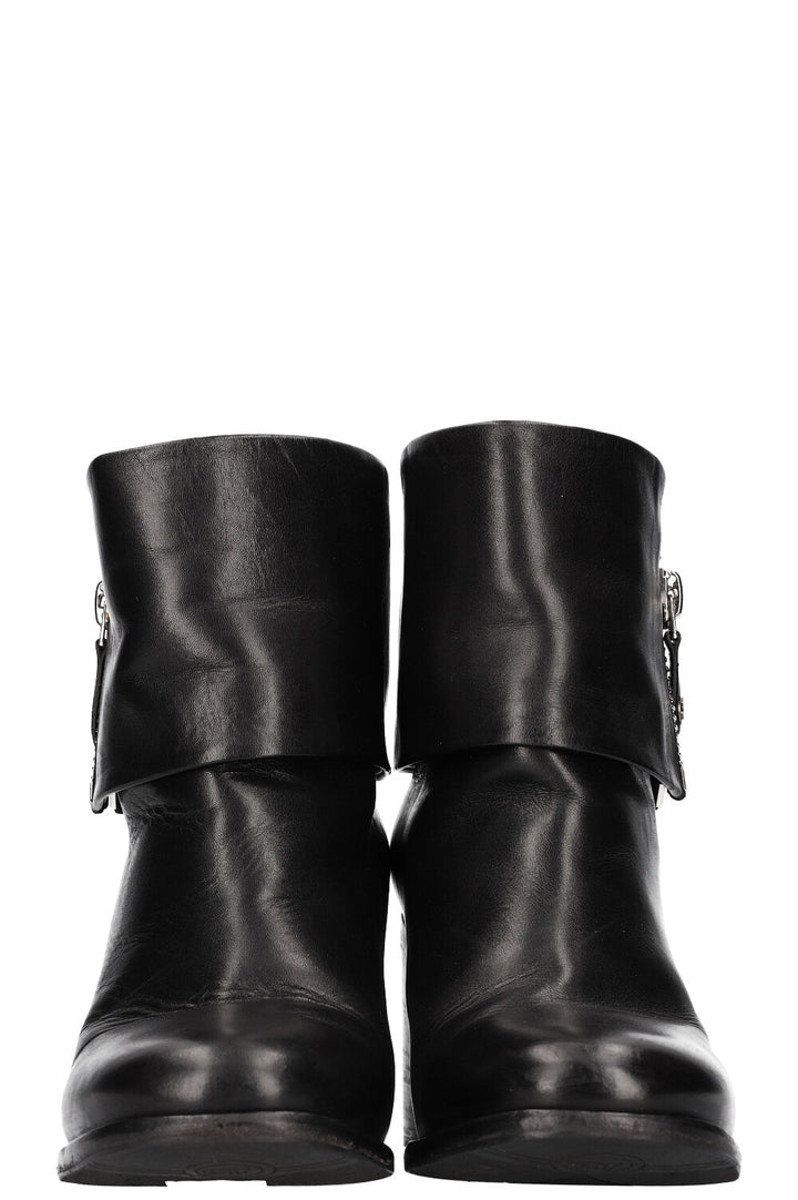CHANEL Boots Black