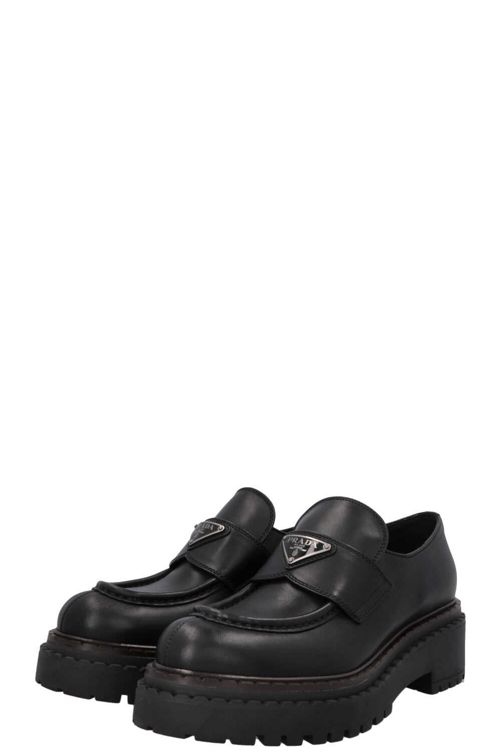 Mocassins PRADA à logo triangulaire noirs