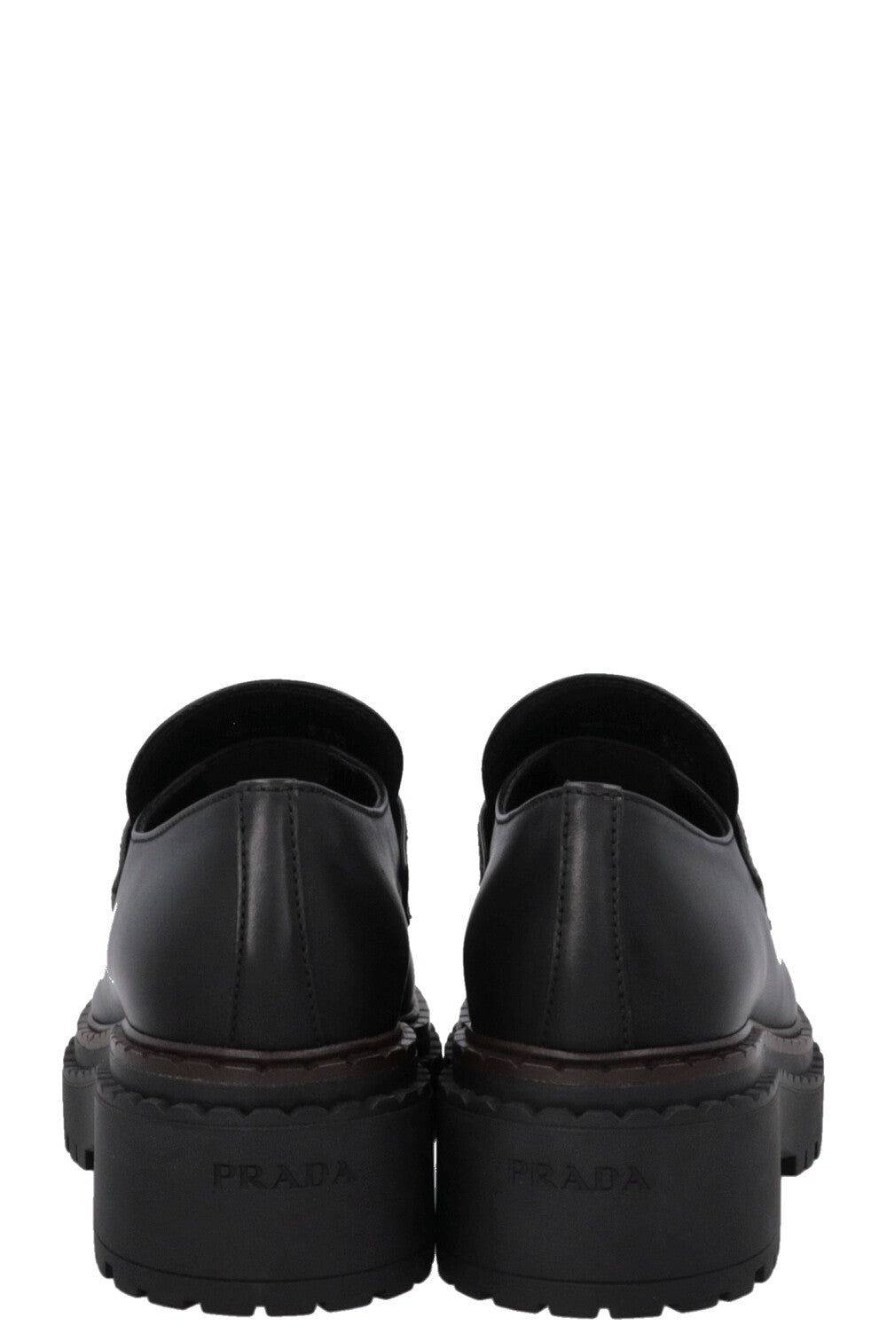 Mocassins PRADA à logo triangulaire noirs