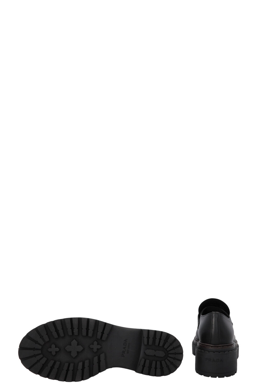 Mocassins PRADA à logo triangulaire noirs