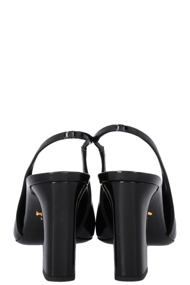 Escarpins à bride arrière PRADA vernis noir