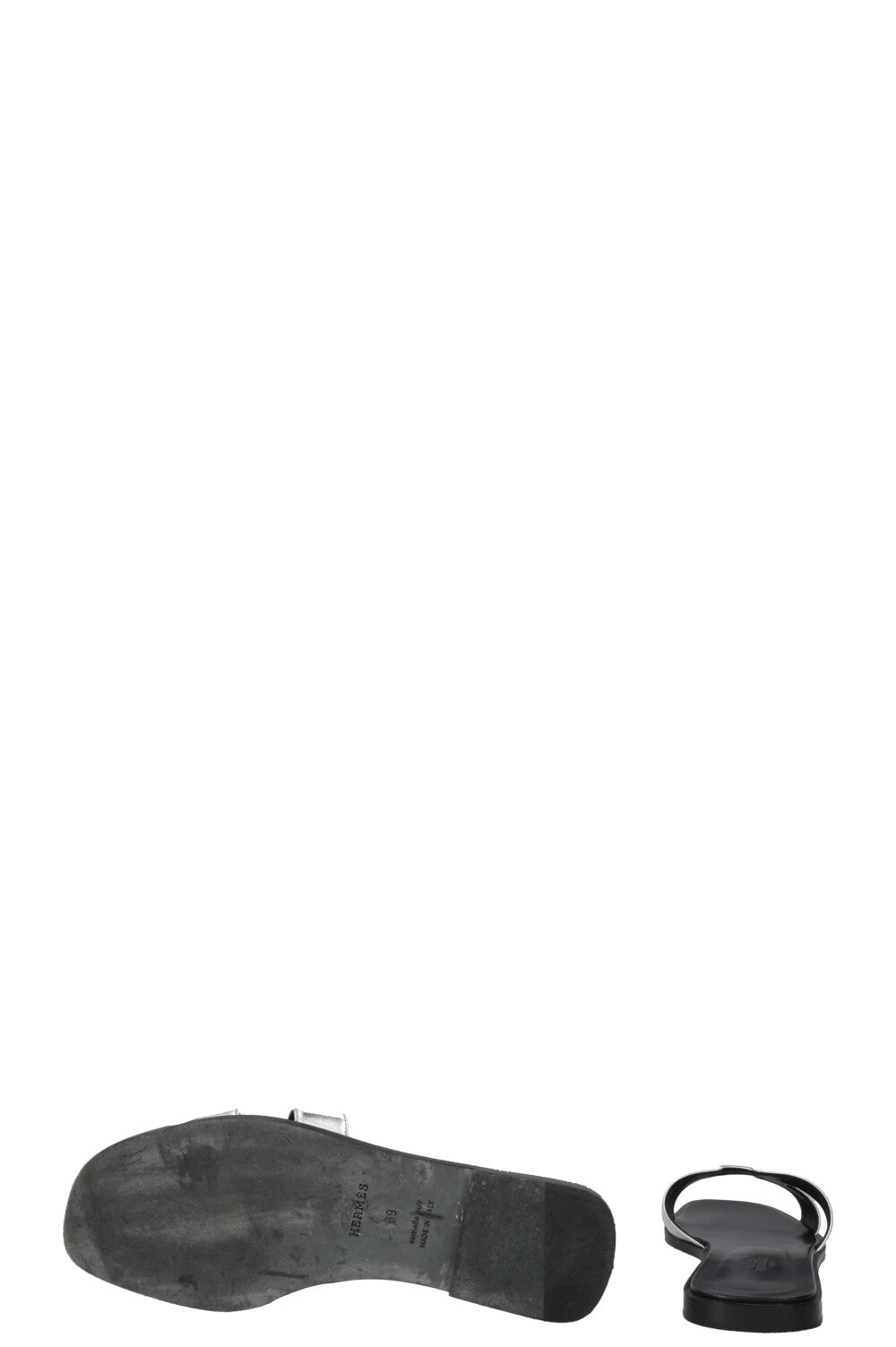 HERMÈS Oran Sandals Gris Argenté