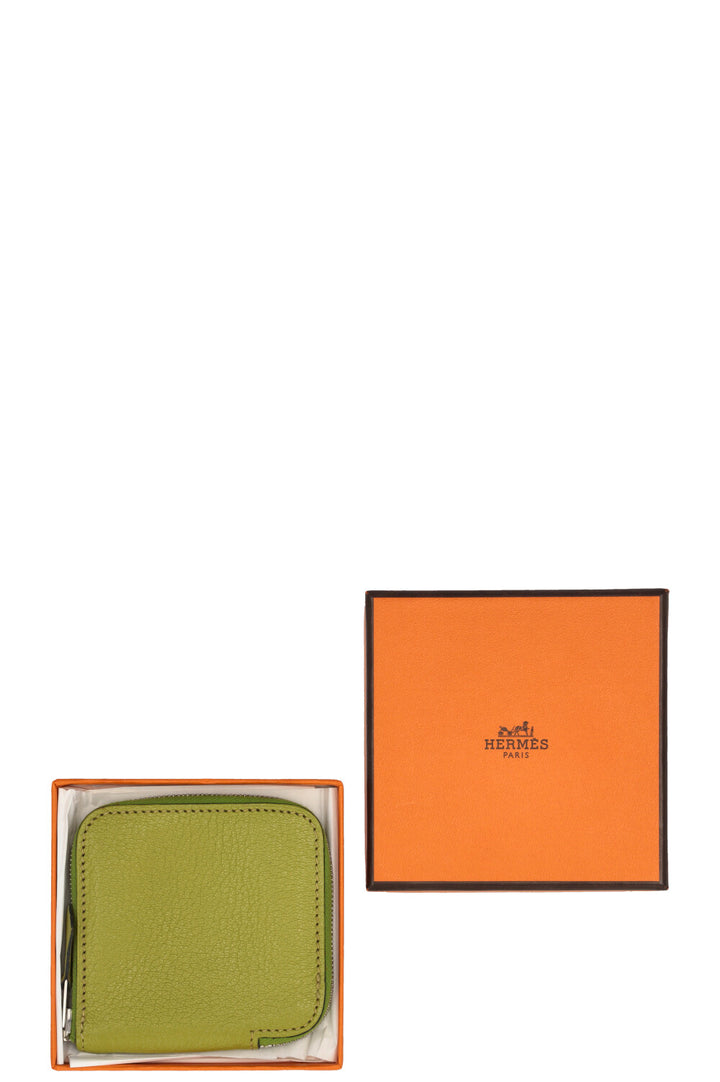 HERMÈS Coin Wallet Chèvre Green