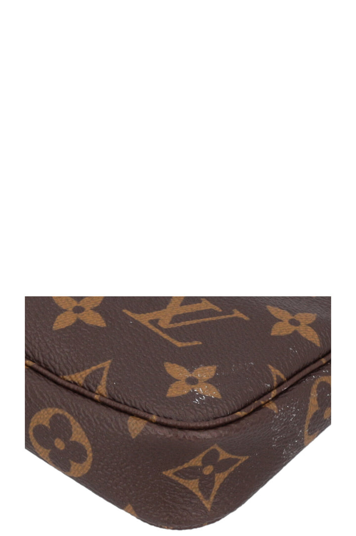 LOUIS VUITTON Mini Pochette Accessories MNG Saint Tropez